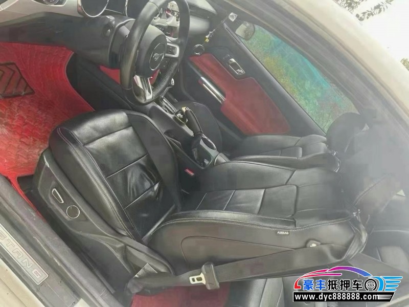 21年福特野马轿车抵押车出售