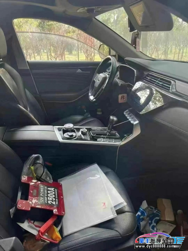 19年福特领界轿车抵押车出售