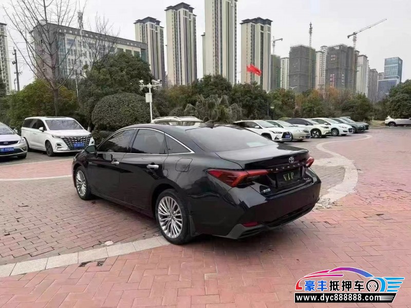 22年丰田亚洲龙轿车抵押车出售
