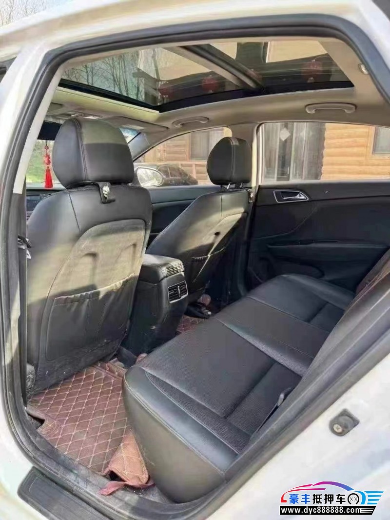 17年现代名图轿车抵押车出售