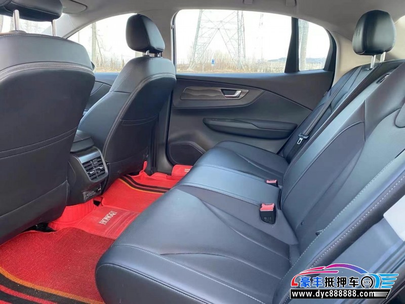 23年红旗EQM5轿车抵押车出售