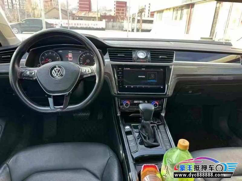 20年大众辉昂轿车抵押车出售