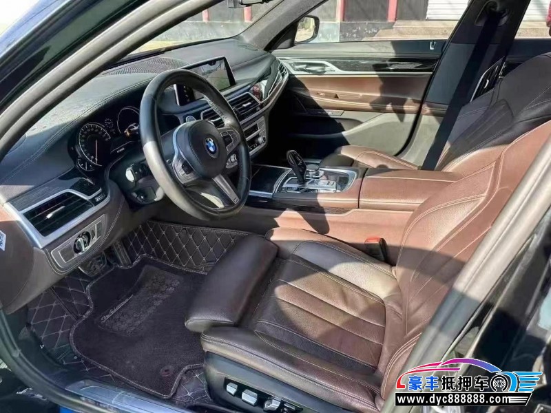 18年宝马7系轿车抵押车出售