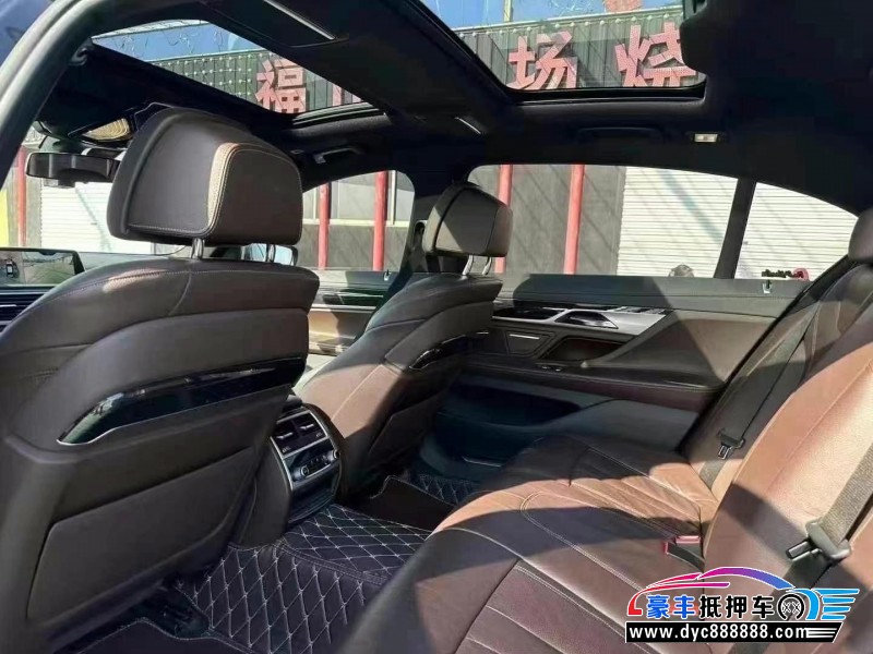 18年宝马7系轿车抵押车出售