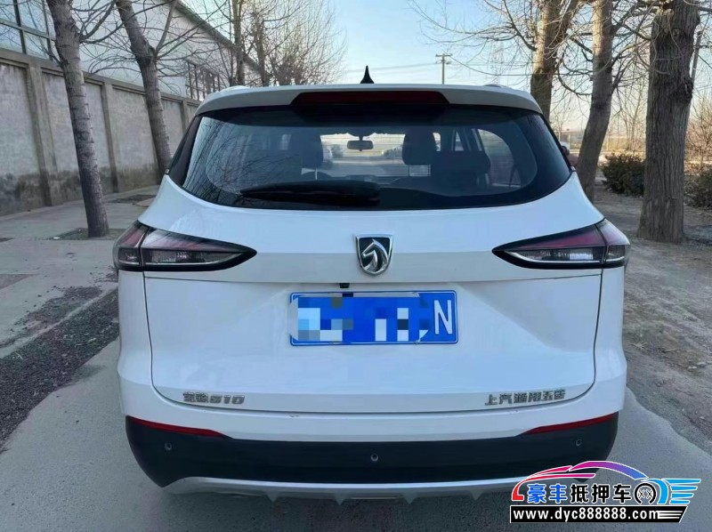 19年宝骏730轿车抵押车出售