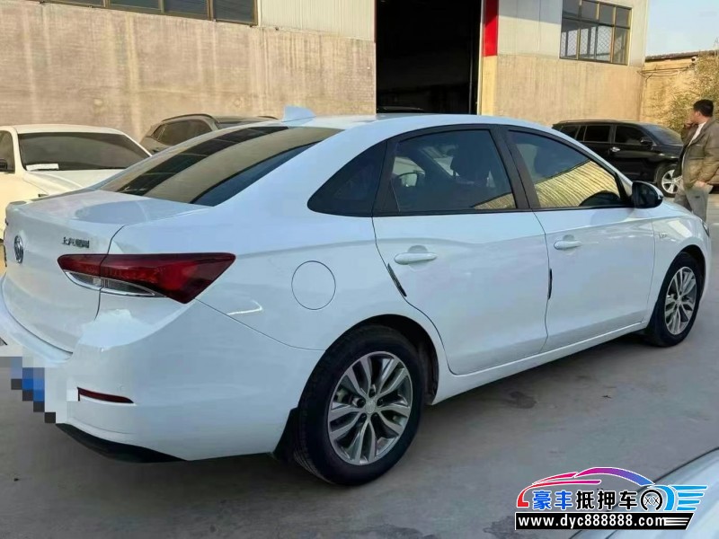 18年别克英朗轿车抵押车出售