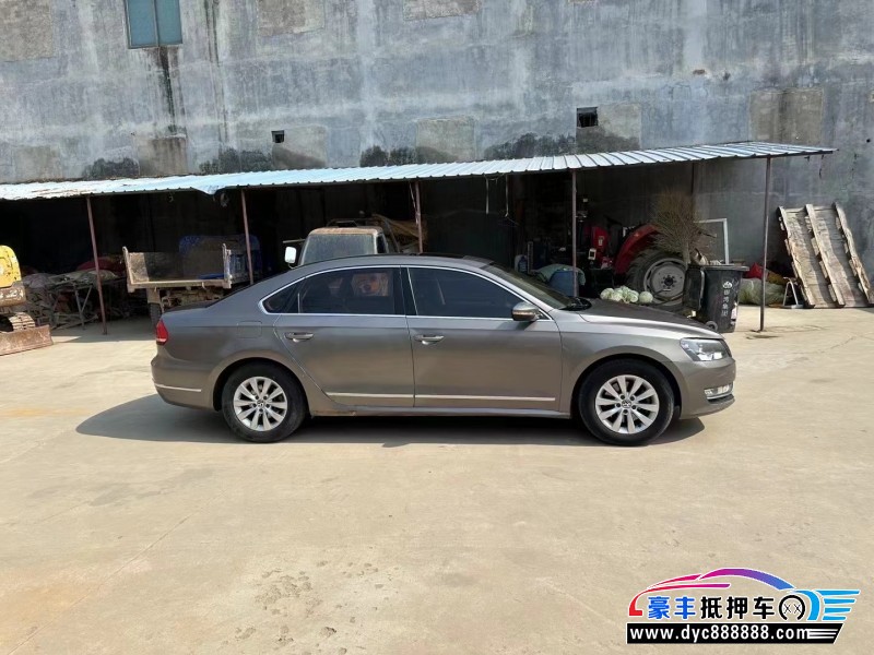 13年大众帕萨特轿车抵押车出售