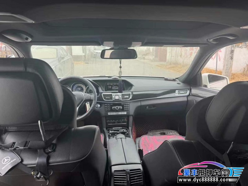 15年奔驰E轿车抵押车出售