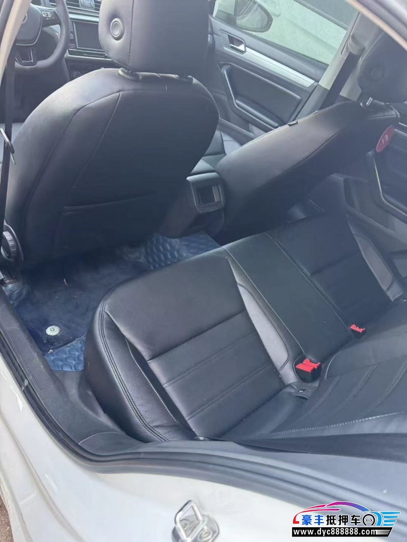 19年大众凌渡轿车抵押车出售