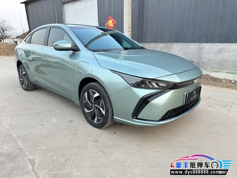 24年吉利几何轿车抵押车出售