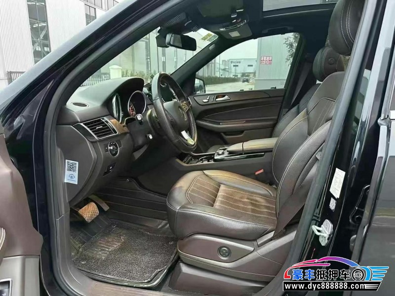 19年奔驰GLE轿车抵押车出售