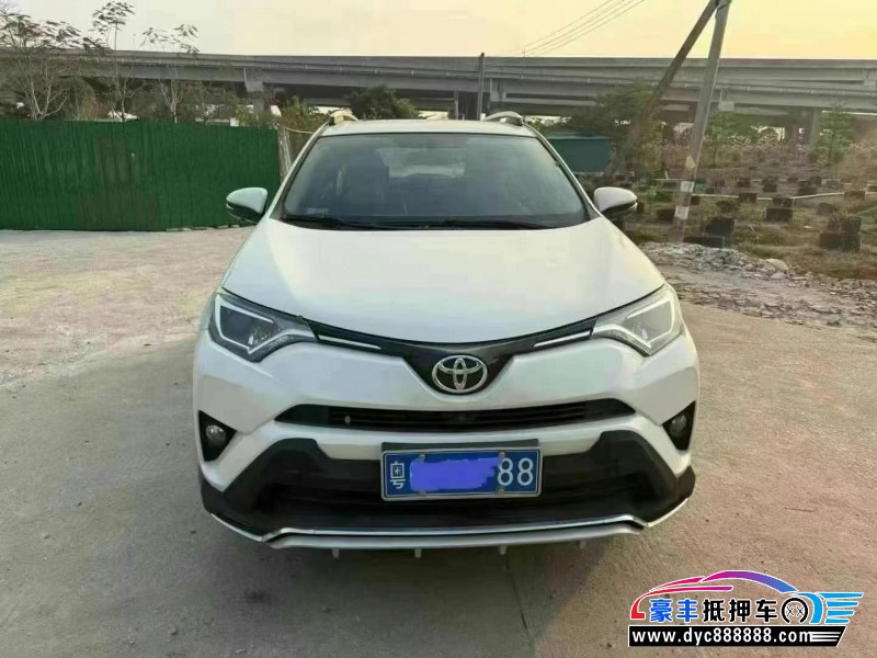 抵押车出售18年丰田RAV4SUV