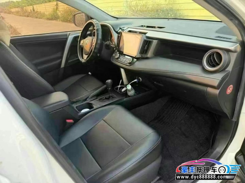 18年丰田RAV4SUV抵押车出售