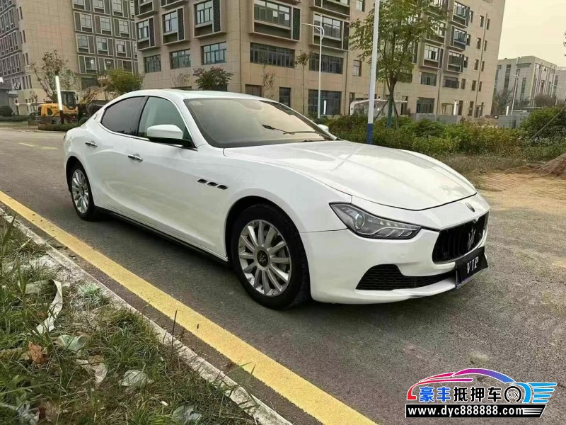 17年玛莎拉蒂Ghibli轿车抵押车出售