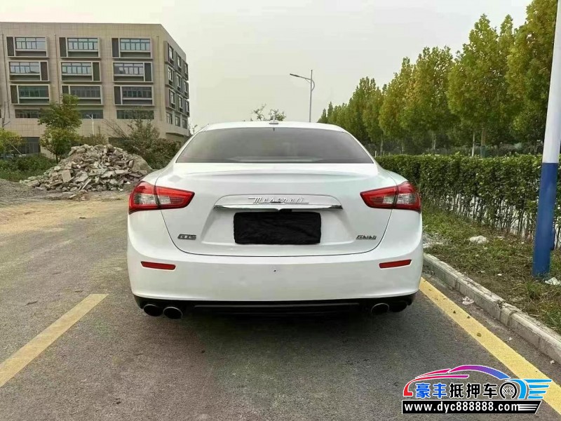 17年玛莎拉蒂Ghibli轿车抵押车出售