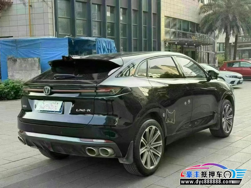 21年长安长安UNI轿车抵押车出售