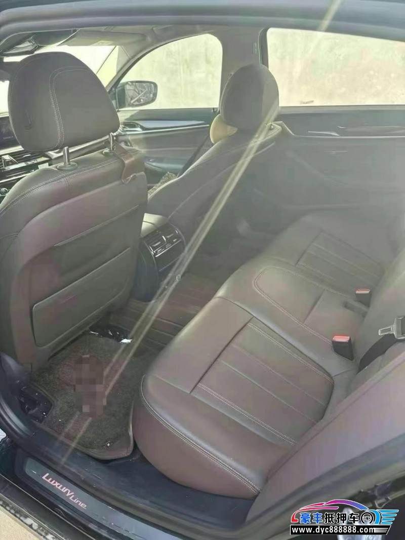 19年宝马5系轿车抵押车出售