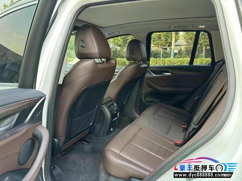 19年宝马X3轿车抵押车出售