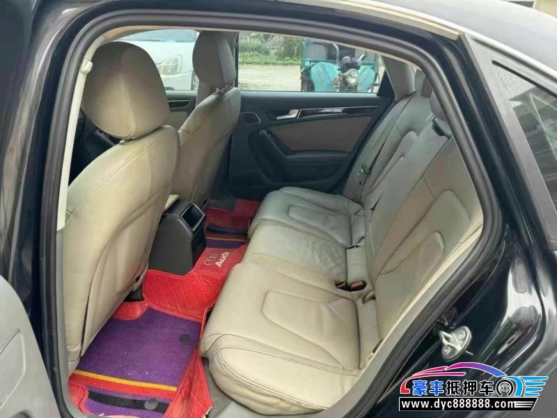 12年奥迪A4L轿车抵押车出售