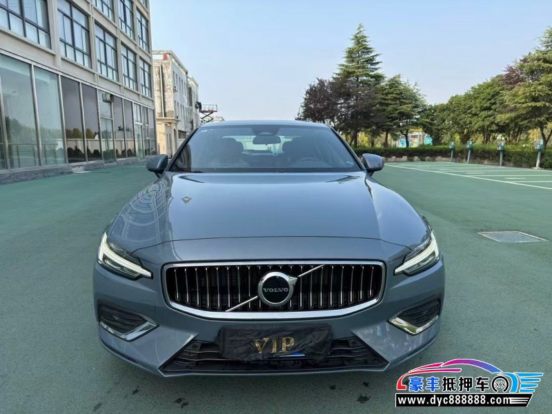 23年沃尔沃S60轿车抵押车出售