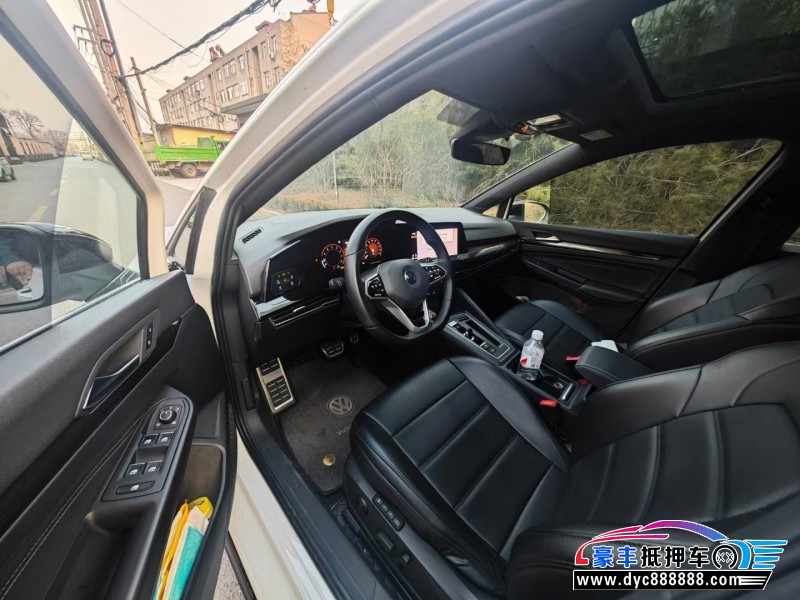 22年大众高尔夫轿车抵押车出售