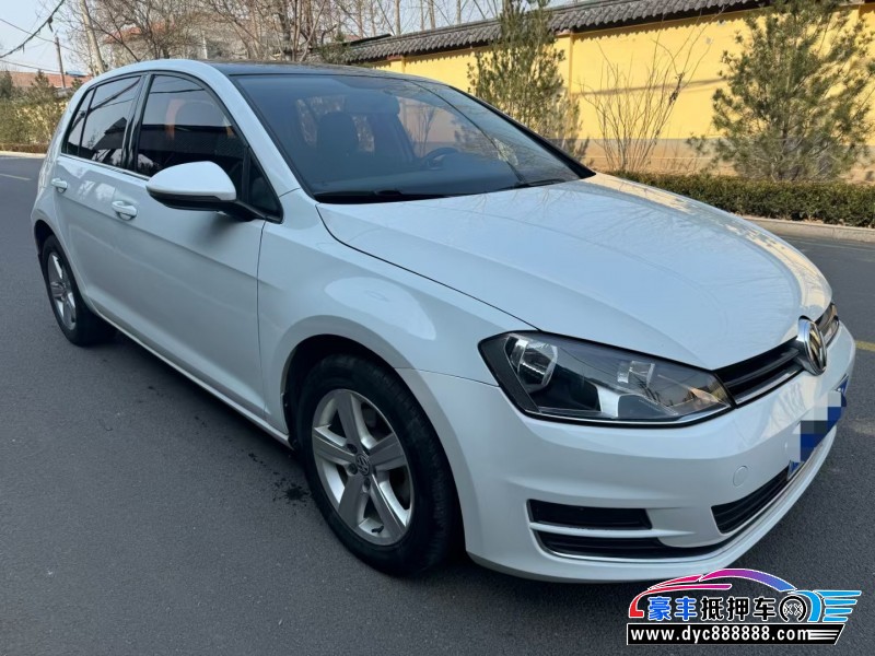 16年大众高尔夫轿车抵押车出售