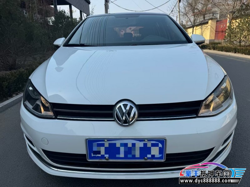 16年大众高尔夫轿车抵押车出售