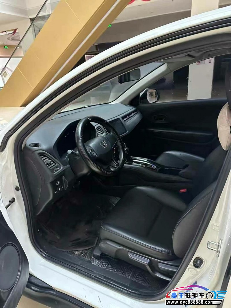 22年本田缤智轿车抵押车出售
