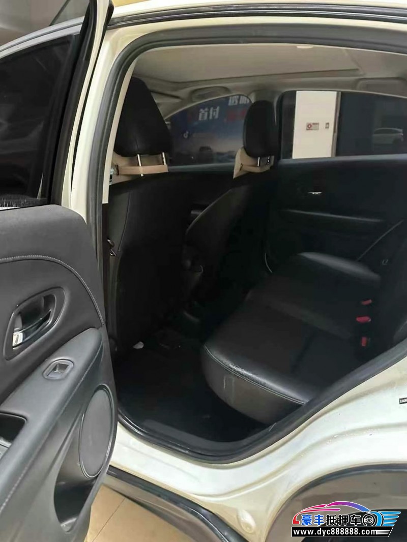 22年本田缤智轿车抵押车出售