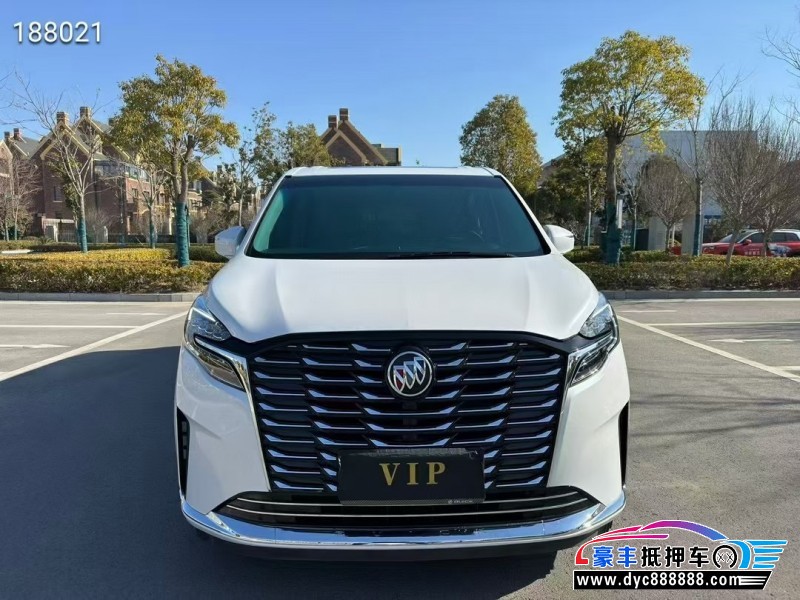 24年别克GL8轿车抵押车出售