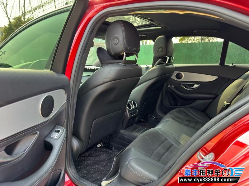 19年奔驰C轿车抵押车出售