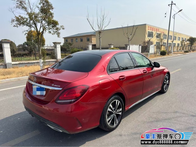 19年奔驰C轿车抵押车出售