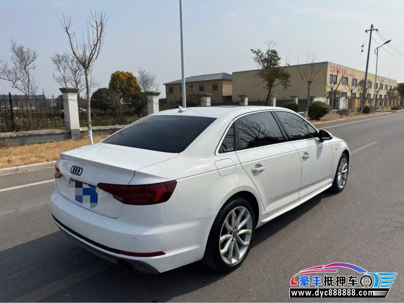 18年奥迪A4L轿车抵押车出售