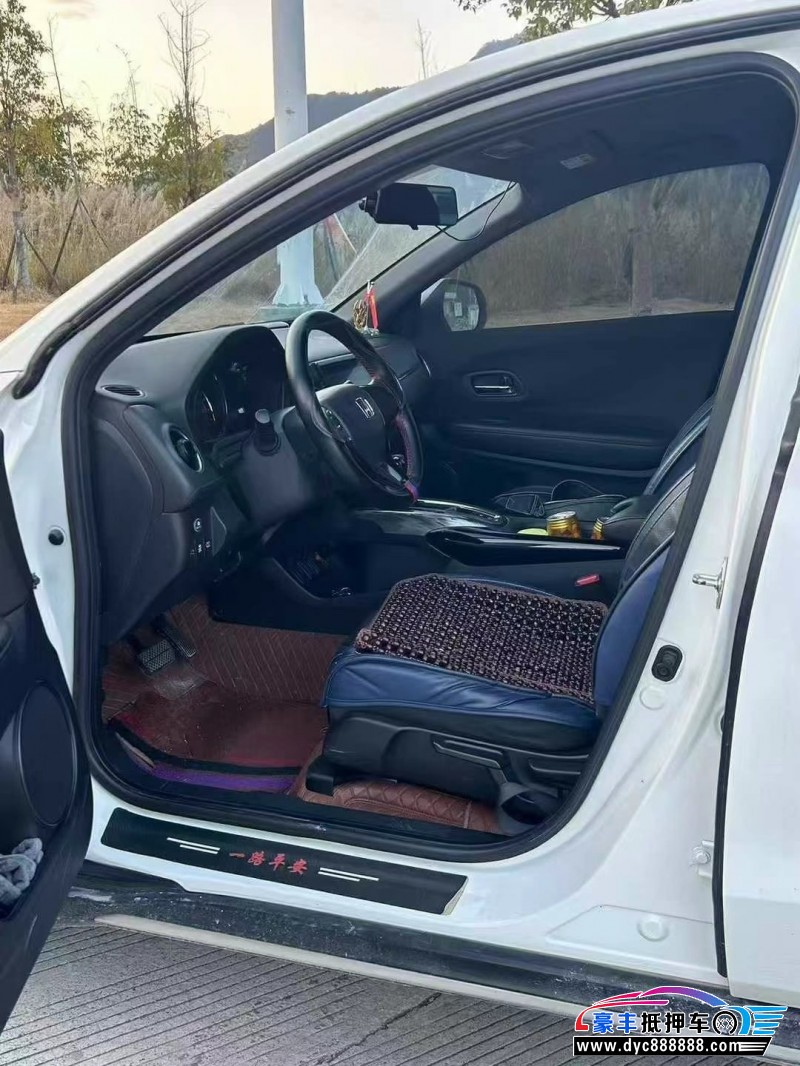 21年本田XRV轿车抵押车出售