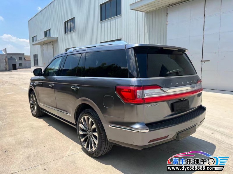18年林肯领航员轿车抵押车出售
