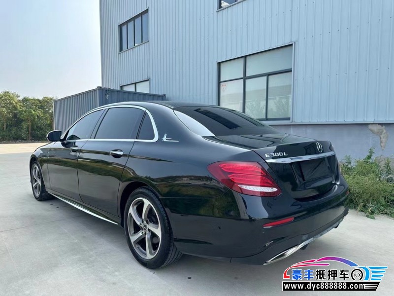 18年奔驰E轿车抵押车出售