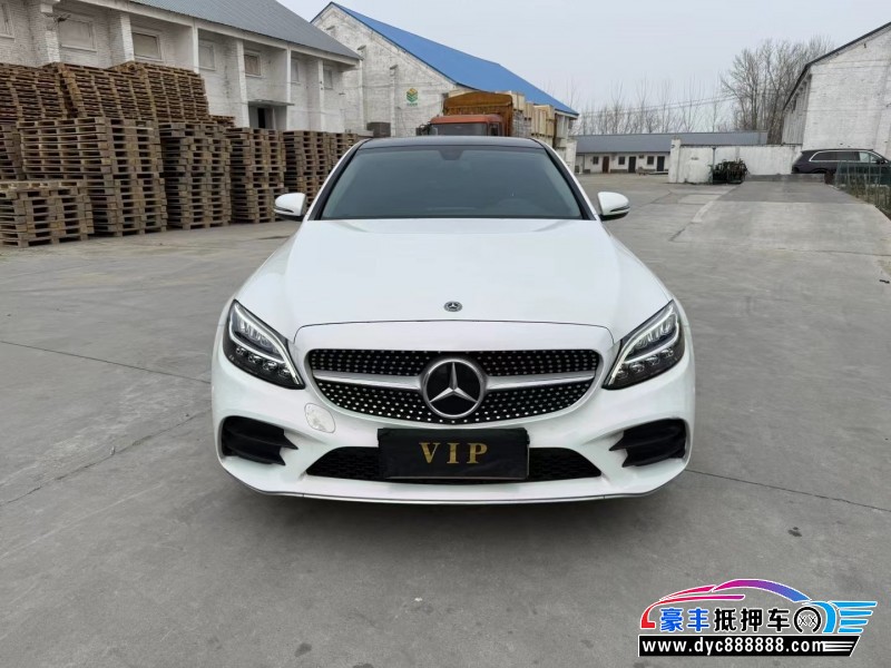 21年奔驰C轿车抵押车出售