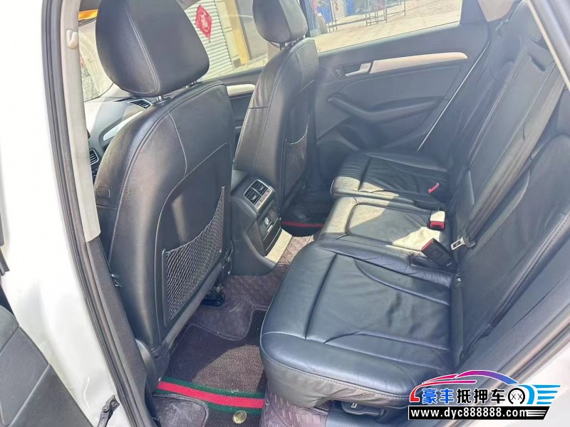 15年奥迪Q5轿车抵押车出售