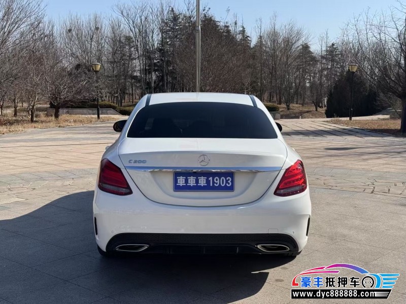 17年奔驰C轿车抵押车出售