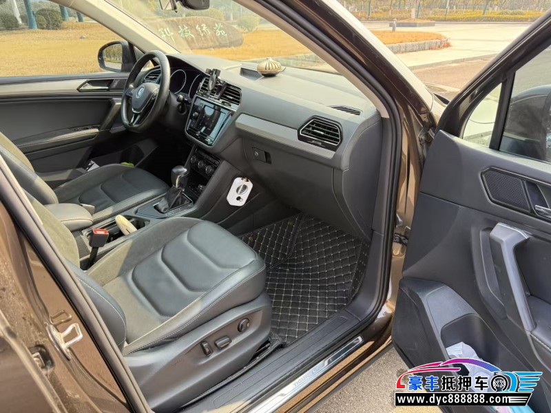 19年大众途观L轿车抵押车出售