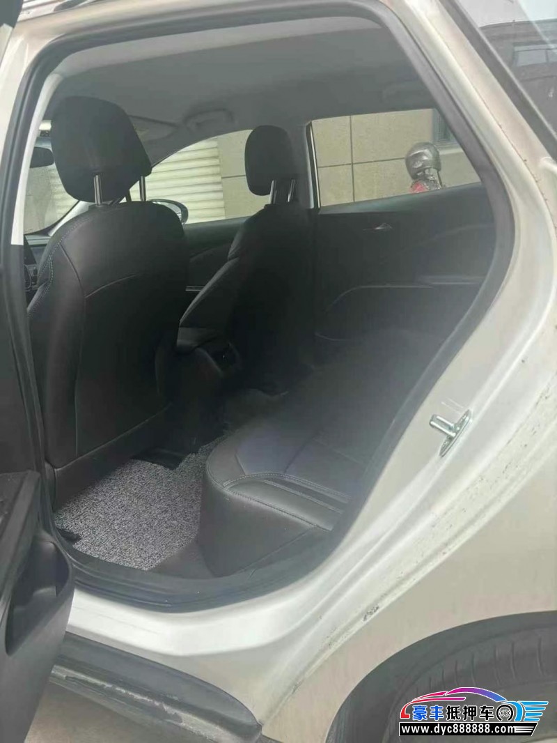 24年别克微蓝轿车抵押车出售