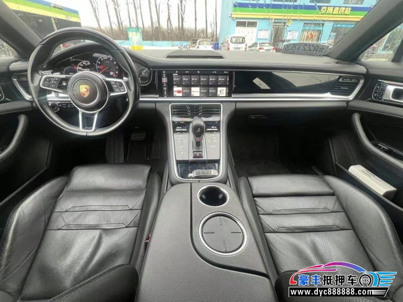 17年保时捷帕纳梅拉轿车抵押车出售