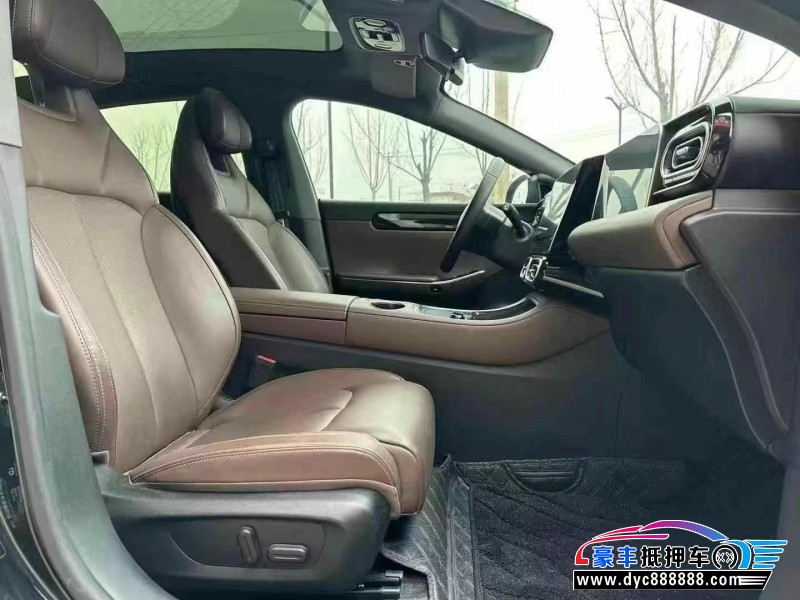 24年零跑c01轿车抵押车出售