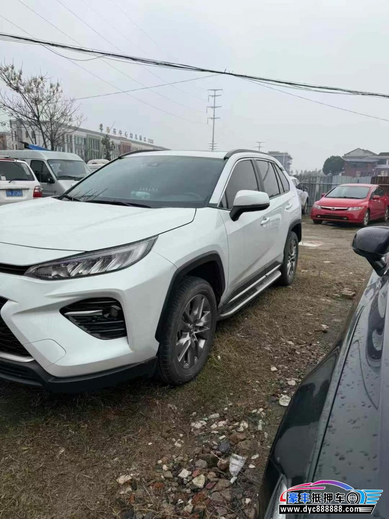 22年丰田威兰达轿车抵押车出售