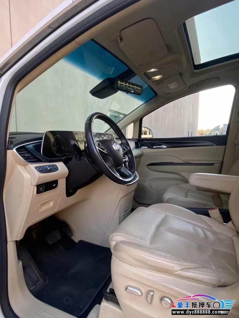 22年别克GL8轿车抵押车出售