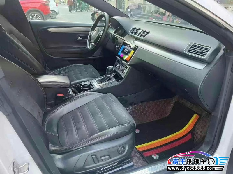 16年大众CC轿车抵押车出售