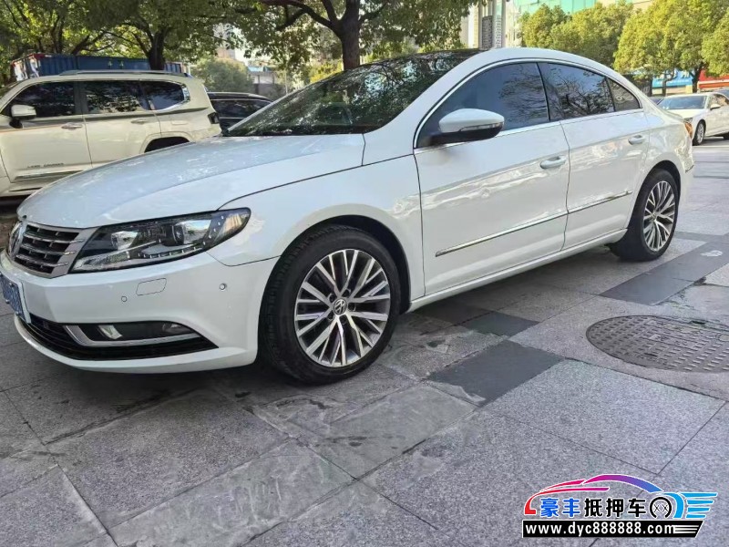 17年大众CC轿车抵押车出售