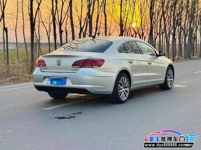 17年大众CC轿车抵押车出售