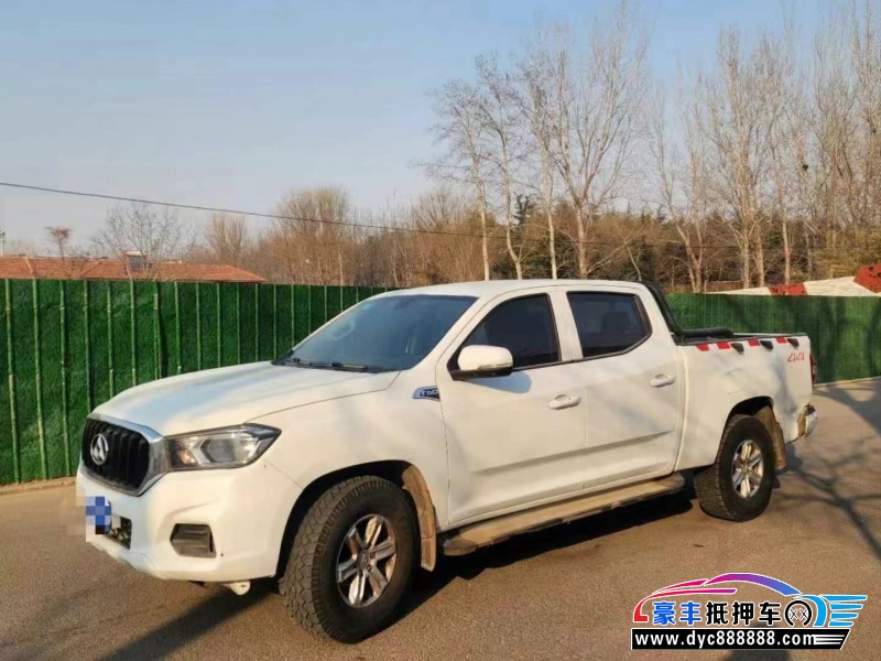 17年上汽大通T60轿车抵押车出售