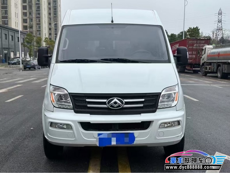 23年上汽大通V80轿车抵押车出售